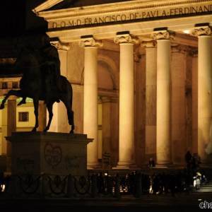 A Piazza del Plebiscito la Chiesa di San Francesco di Paola