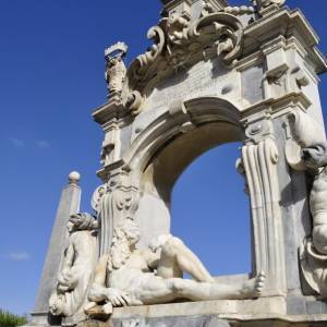 Fontana del Sebeto