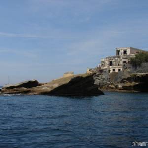 Passeggiata via mare sotto la collina di Posillipo (16)