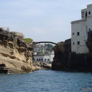 Passeggiata via mare sotto la collina di Posillipo (17)