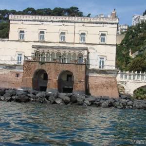Passeggiata via mare sotto la collina di Posillipo (9)