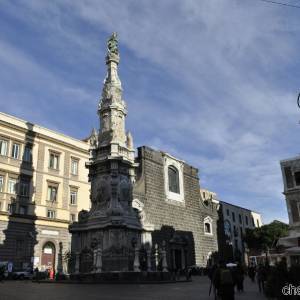 Passeggita tra Paizza del Gesù, Piazza San Domenico Maggiore alla ricerca di pastori ( (23)