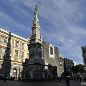 Passeggita tra Paizza del Gesù, Piazza San Domenico Maggiore alla ricerca di pastori ( (24)