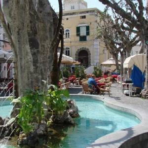 forio piazza matteotti