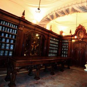 Il salone della farmacia degli Incurabili