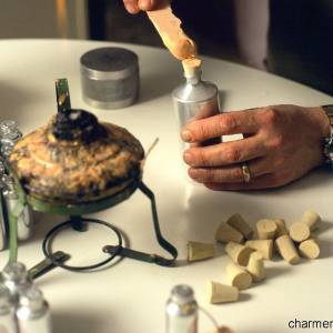 Confezionamento profumi di Acampora Profumi