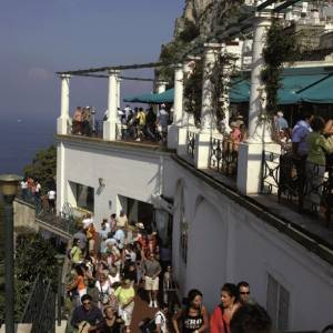 Esterno della stazione della funicolare di Capri