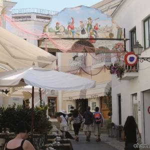 Le vie dello shopping a Capri