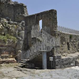Scavi di Cuma, acropoli e fortificazioni