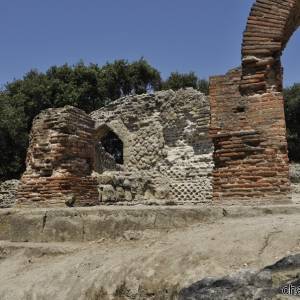 Tempio di Giove, scavi di Cuma