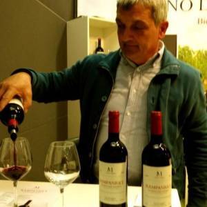 Giovanni Migliozzi e il suo Rampaniuci 2008 al Vinitaly 2013
