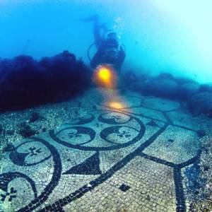 Gli scavi di Baia sommersa