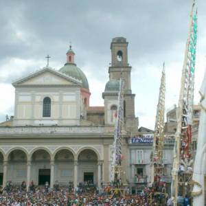 nola-festa-dei-gigli-2011