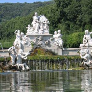 Sculture della fontana della Reggia di Caserta