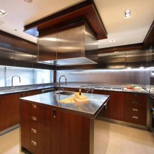 Cantieri Palumbo_Columbus Prima_galley_0036