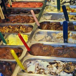 Gay Odin banco gelati1