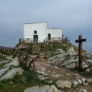 Chiese da visitare in estate. Chiesetta San Costanzo