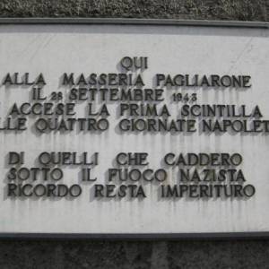 Iscrizione_Quattro_giornate_di_Napoli