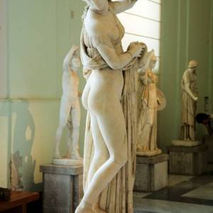 Venus_Kallipyge_(Naples)