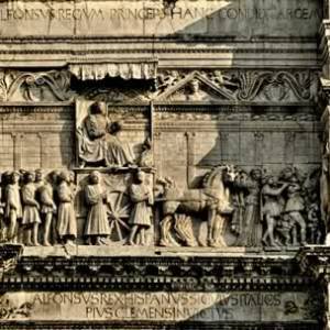 particolare arco trionfale Maschio Angioino Napoli