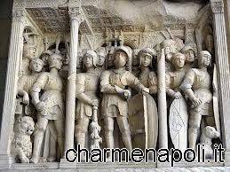 particolare arco trionfale aragonese Maschio Angioino