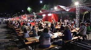 pizza village napoli 2013