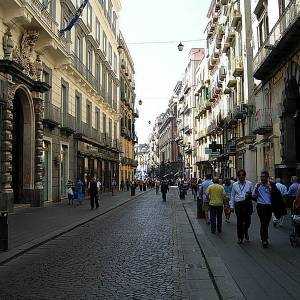 Via_Toledo-palazzo zevallos