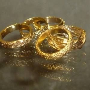 Fedi in argento bagnate in oro