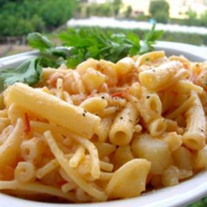 Pasta e patate con la provola