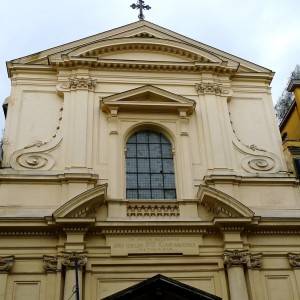 Facciata della basilica dello Spirito Santo
