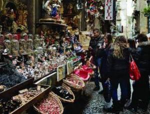 Bancarelle a San Gregorio Armeno