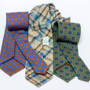Cappelli wool hand made ties on Naples