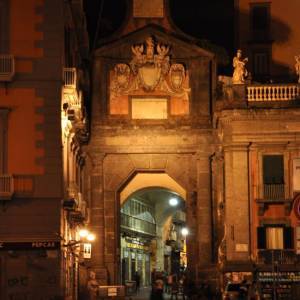Port’Alba di notte