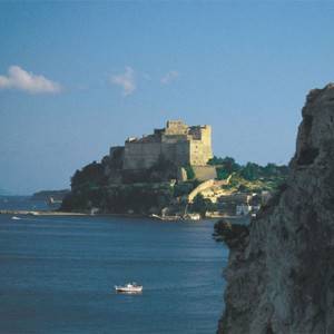 Castello Aragonese di Baia