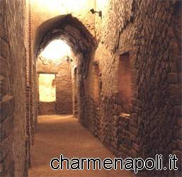 Le antiche taberne che si celano nel ventre del Rione Terra