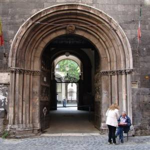 Santa Maria della Pace, il portale d’ingresso