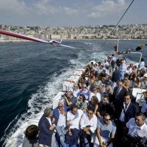 Il bateau-mouche partenopeo