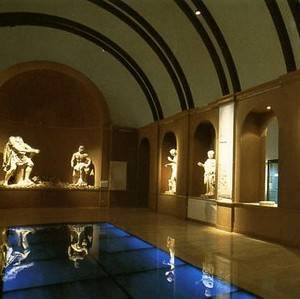 Gli interni del Museo Archeologico dei Campi flegrei