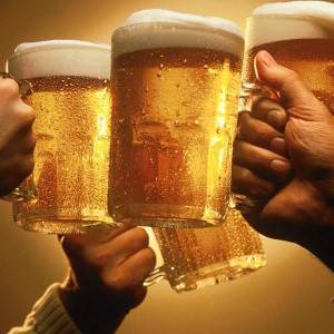 Calici di birra