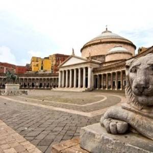 Napoli, piazza del Plebiscito