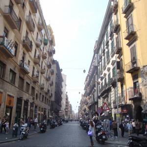 Napoli, Via Toledo