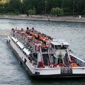 Bateau Mouche