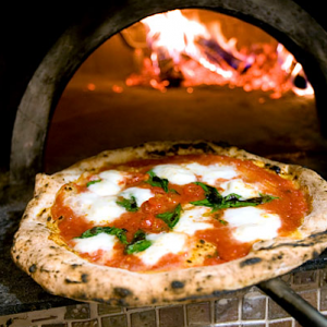 Napoli e la pizza, un matrimonio d’amore