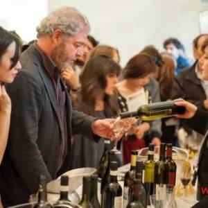 Vino, arte e design a Napoli