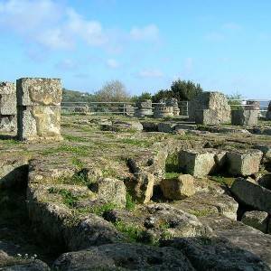 Cuma, resti archeologici