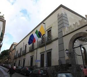 Pozzuoli, Palazzo Toledo