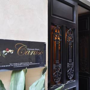 Caruso esterna parricolare insegna