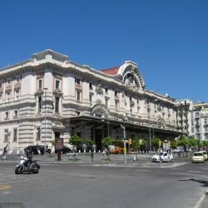 La stazione di Napoli Mergellina