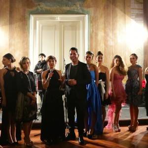 Ortensia Tropeano con lo stilista  Bruno Caruso e le modelle