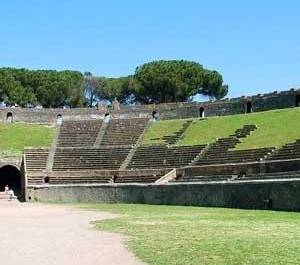 L’area interna dell’Anfiteatro romano di Pompei